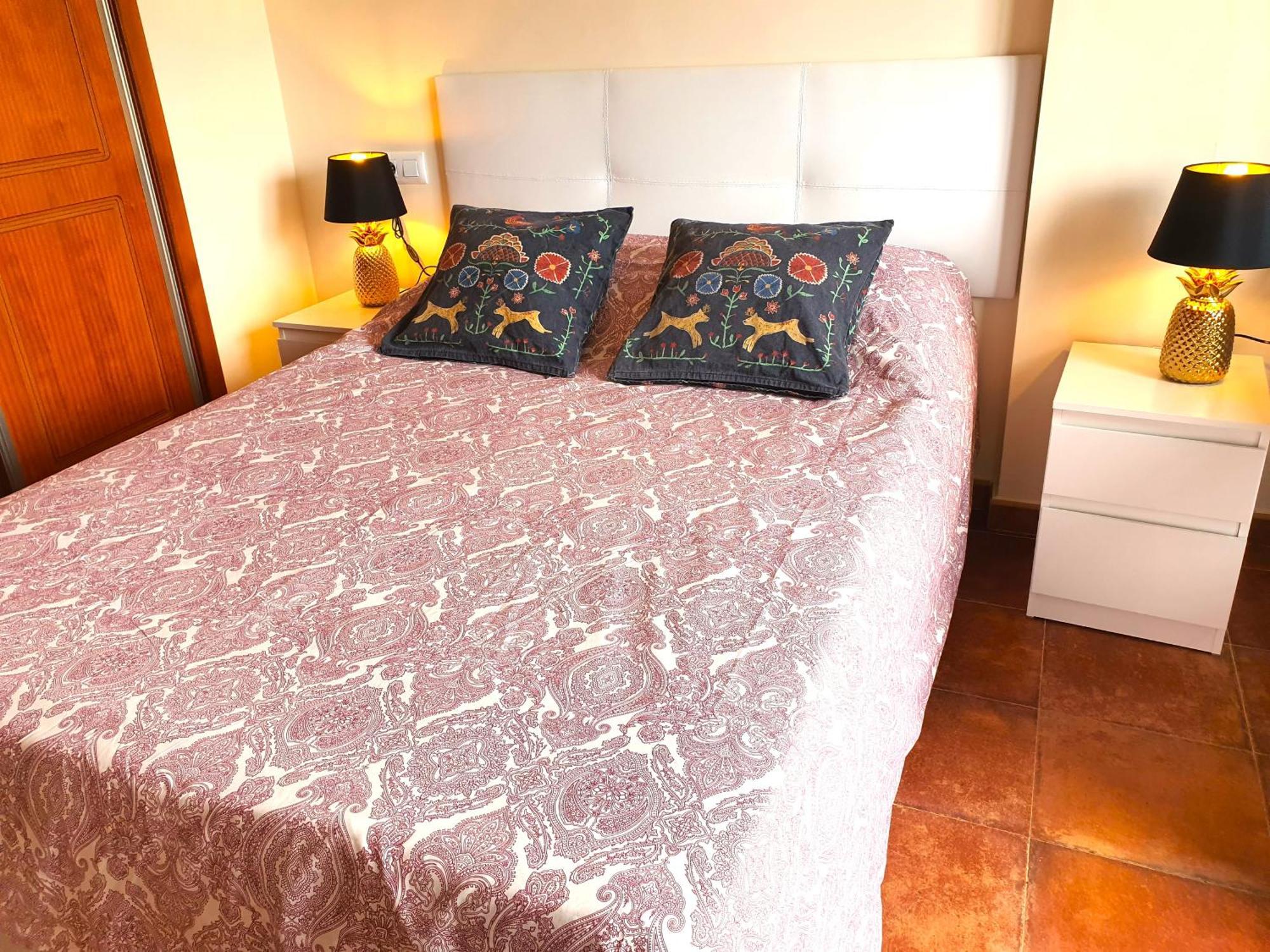 Apartamento con hermoso jardín y AC Isla Plana Exterior foto