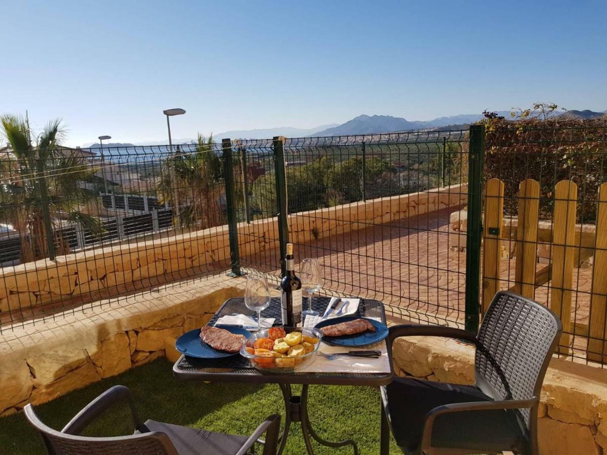 Apartamento con hermoso jardín y AC Isla Plana Exterior foto